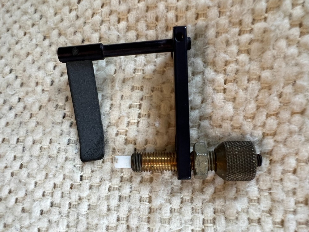 Slab Flipper Plunger Archery Rest