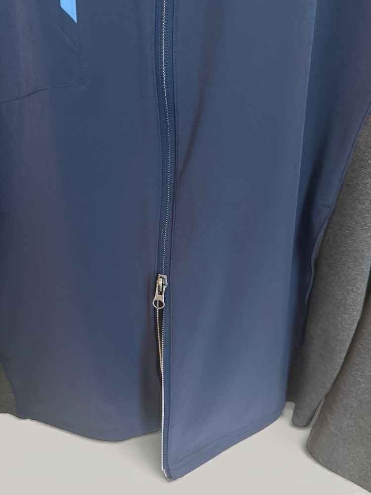 Golf Jacket Zero Restriction Full zip NAVY Size M FREE SHIPPING
