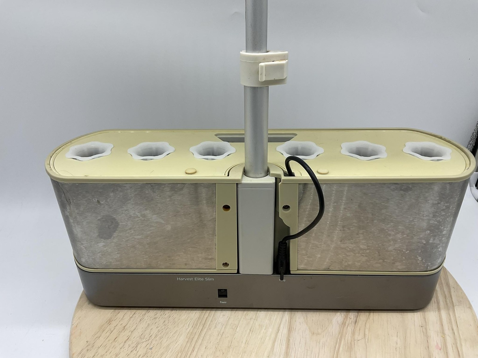 AeroGarden Harvest Elite Slim Silver 6 Pod Garden Indoor Hydroponic W/ Seed Kit