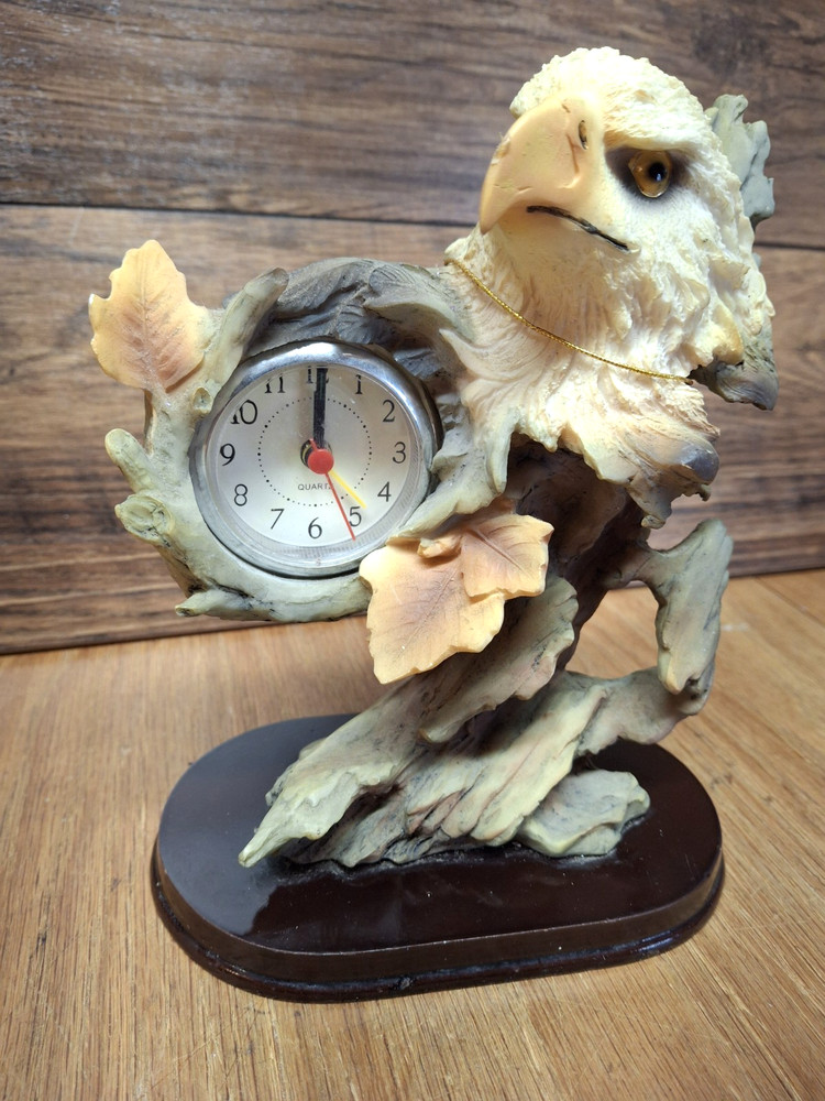 Vintage Desk Clock Bald Eagle Handmade Hand Painted Quartz Movement