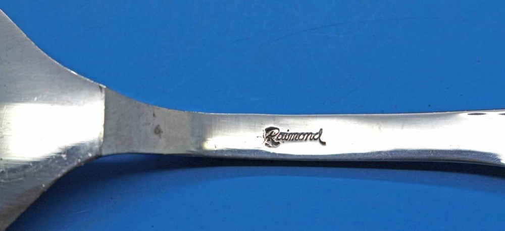 VINTAGE RAIMOND PIE/CAKE SERVER ITALY