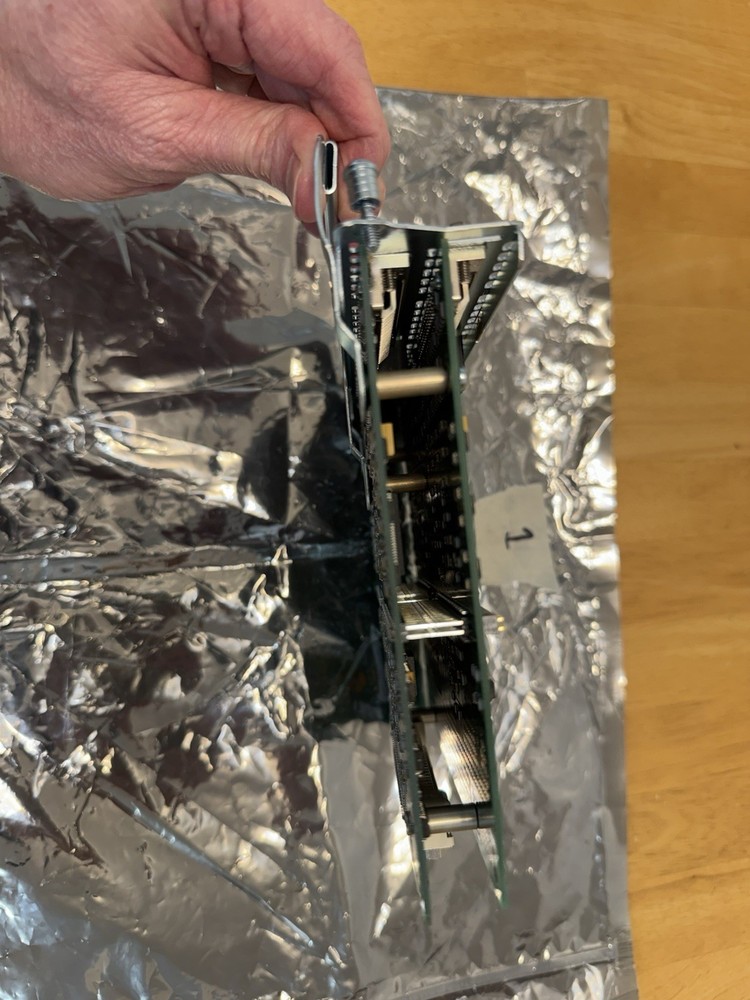 ONE CISCO ASYNC-32A 32-PORT Asynchronous Network Module Guaranteed 30 days