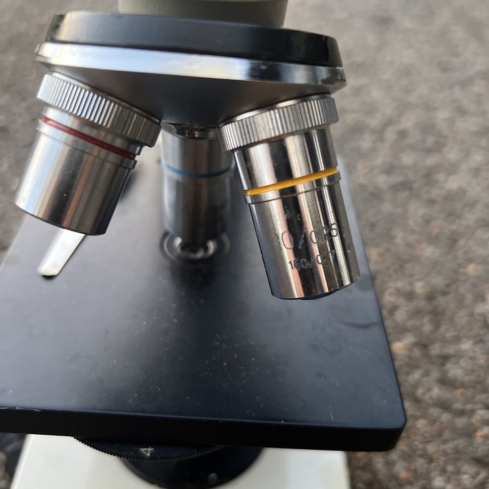 NATIONAL...MODEL #111 MICROSCOPE with 3 Objectives 4x 10x 40x