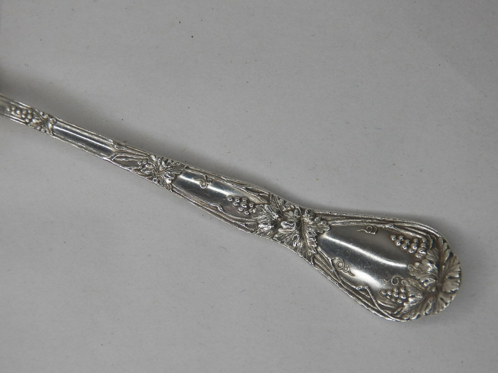 BLACKINTON VERONA STERLING SILVER FANCY PIERCED SERVING FORK 7 1/2" NO MONO