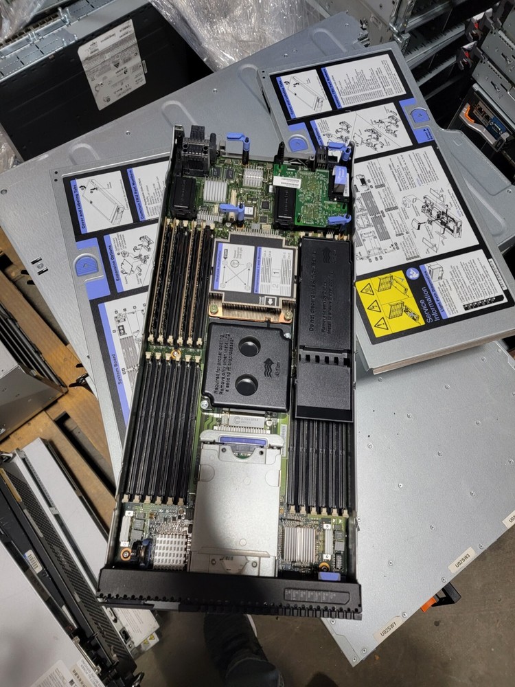 IBM 7955-01M Flex System Manager Blade Node Dual Xeon CPUs 32GB RAM