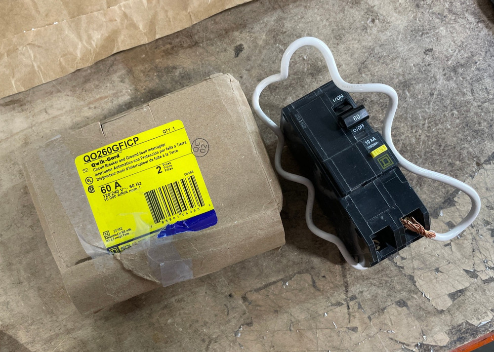 Square D QO260GFI - used