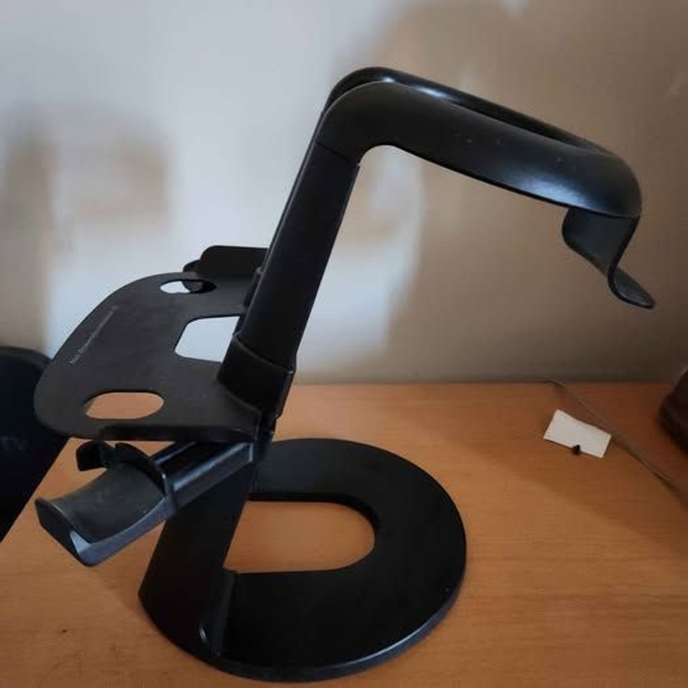 Universal VR Headset Display Stand & Controller Holder Station for Meta Quest