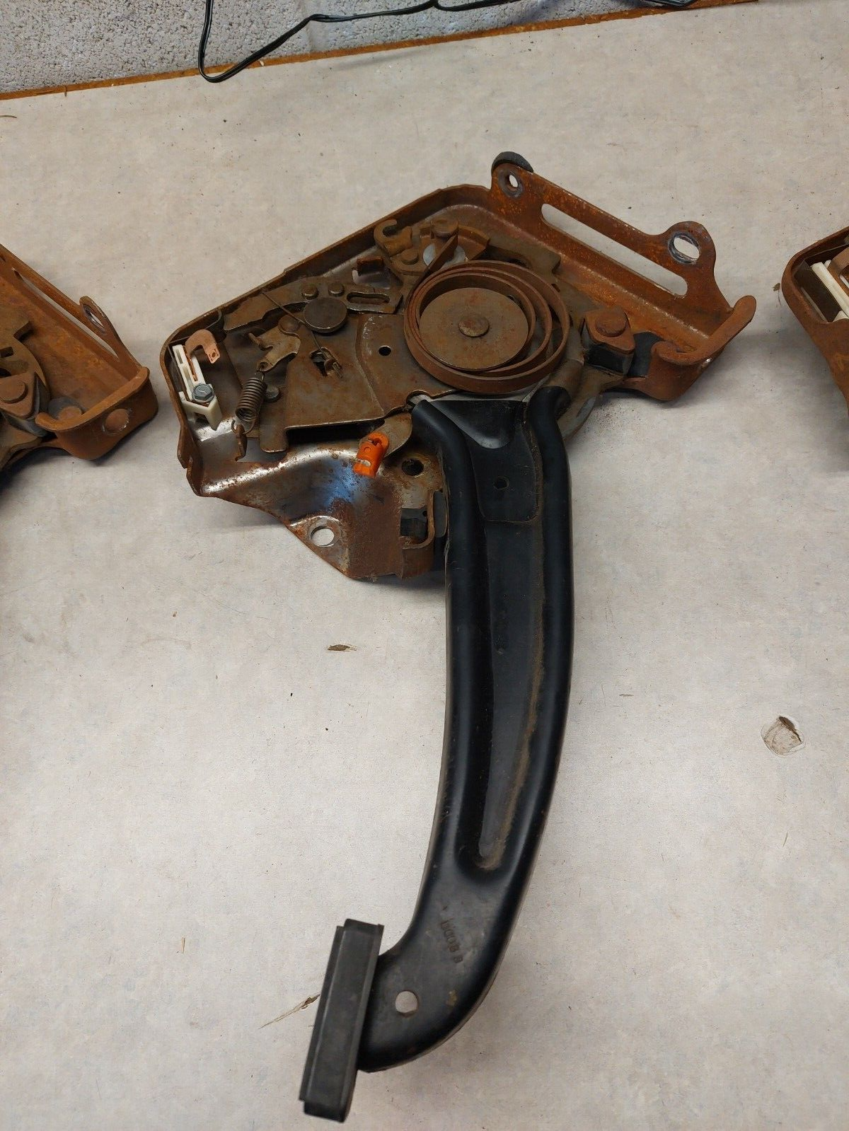 1998 Dodge Ram Truck Emergency Brake Pedal 1500 2500 parking E brake 1999 99 98