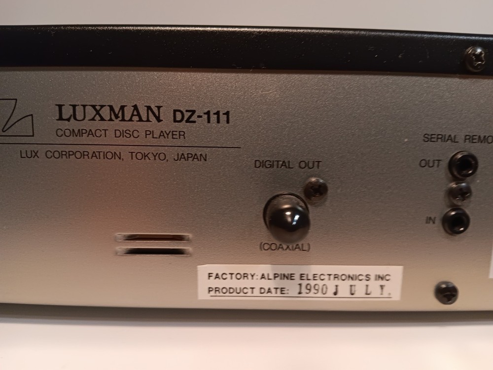 Luxman DZ-111 CD Player (With Remote) Tested