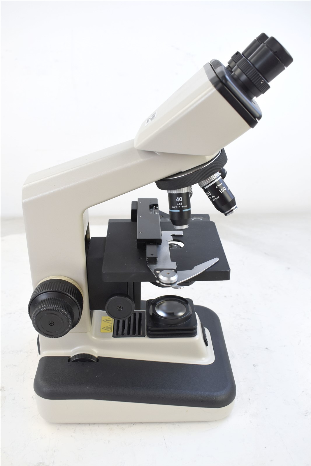 Nikon Alphaphot-2 YS2-H Binocular Microscope w/ 4 10 40 100 Objectives