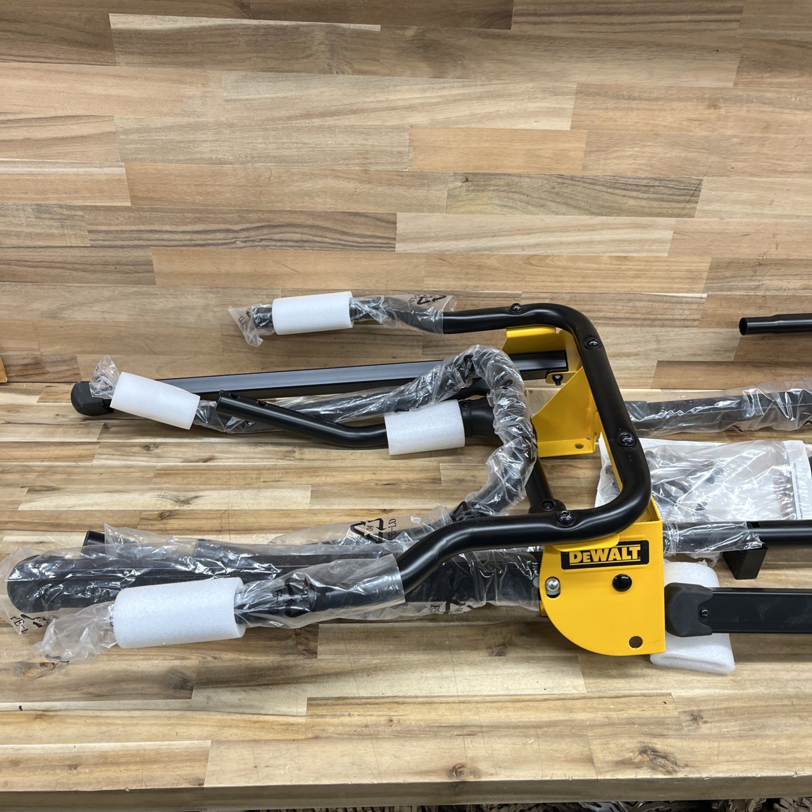 DEWALT DWE74911 31.5 lbs. Rolling Table Saw Stand With Used Wheels-P5-10