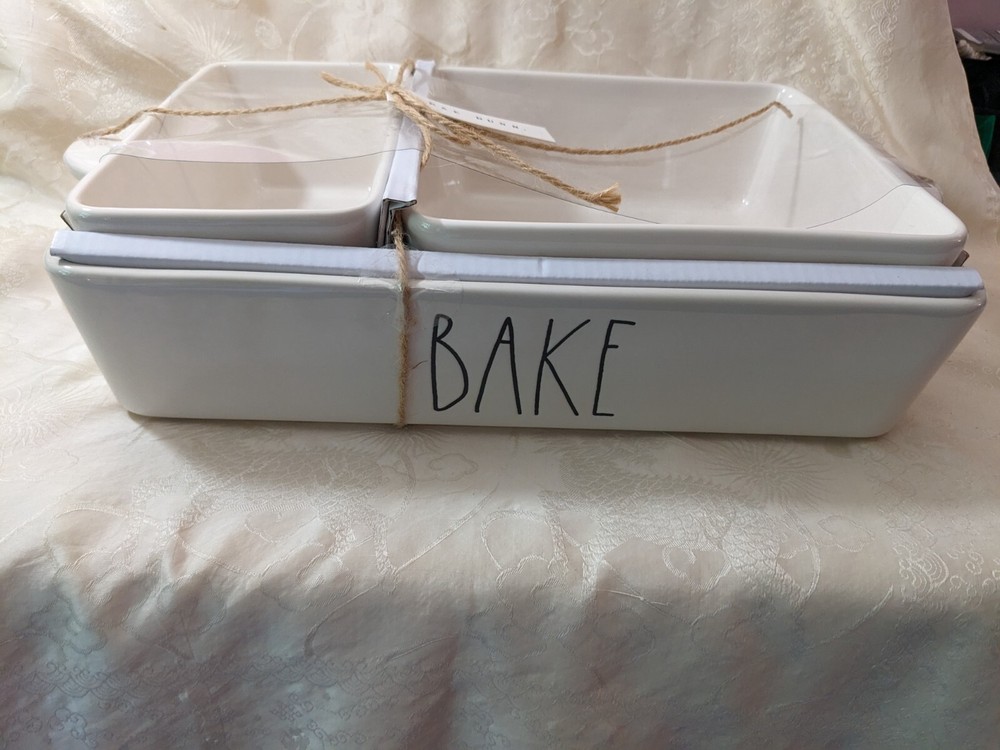 Rae Dunn 3 Piece Bakeware Set New