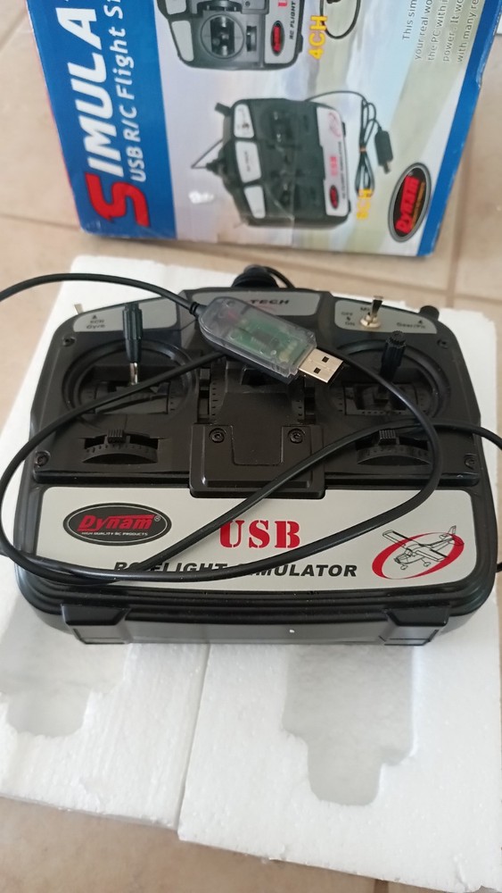 Dynam RC Flight Simulator USB with Controller for RC Helicopter Plane Training