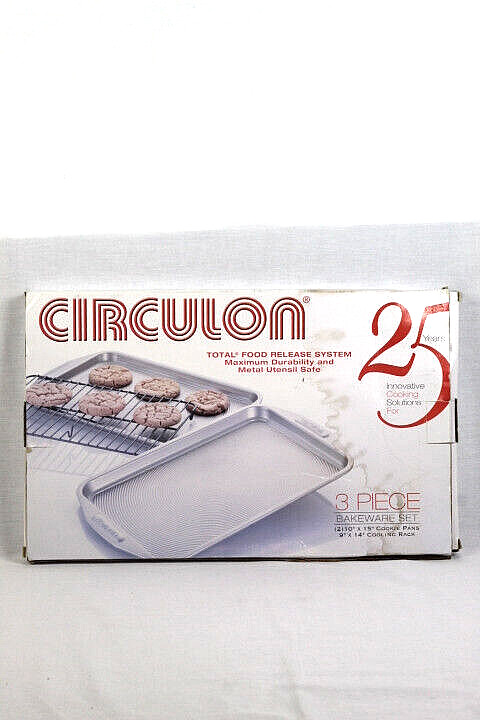 Circulon 3 Piece Bakeware Set Cookie Pans & Cooling Rack Nonstick