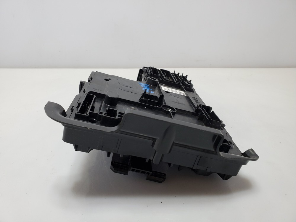 ✅ 20-22 OEM Tesla Model Y Right Passenger Side Voltage Body Control Module Unit