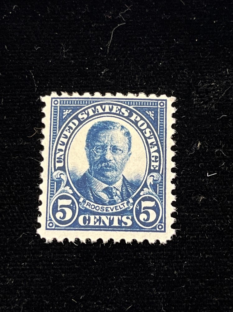 US Stamp # 557. 5 Cent. MH. Make Offers !!!! lot 2