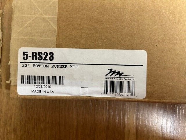 Middle Atlantic 5-RS23 23 BOTTOM Runner Kit