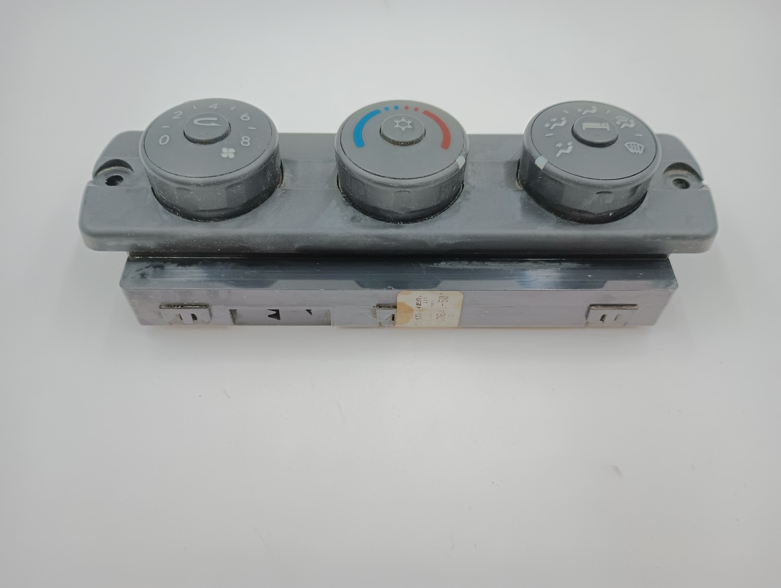 GENUINE OEM FREIGHTLINER CASCADIA A22-60645-501 A/C HEATER CLIMATE CONTROL UNIT