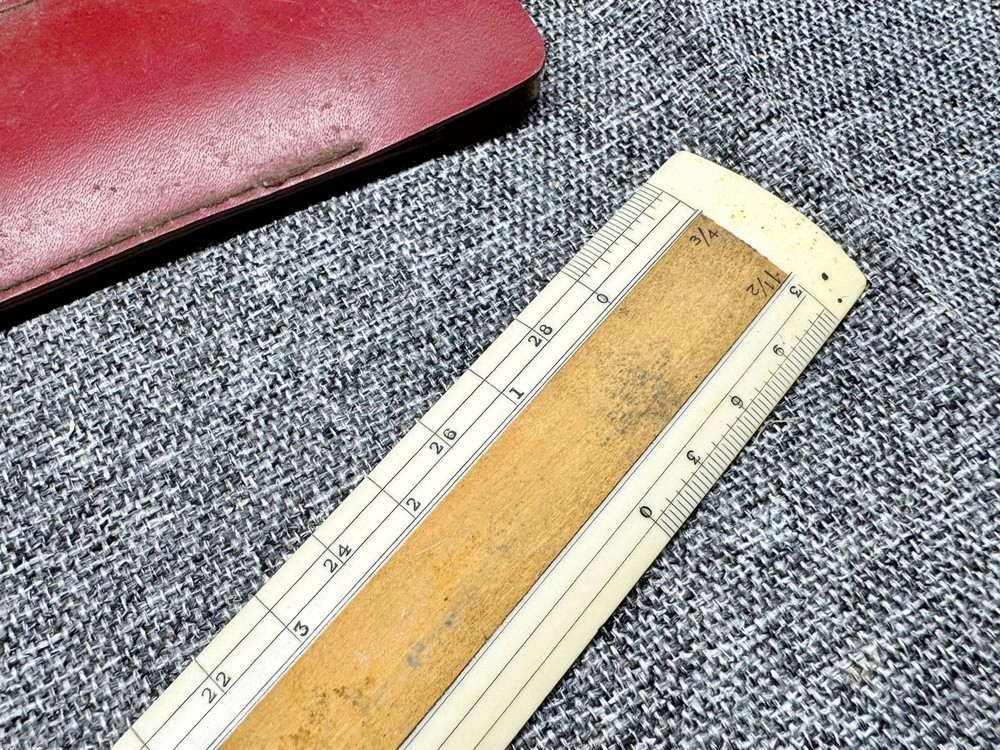 VINTAGE HALL HARDING LTD ENGINEER SCALE RULE ENGINE DIVIDED 30CM RED CASE