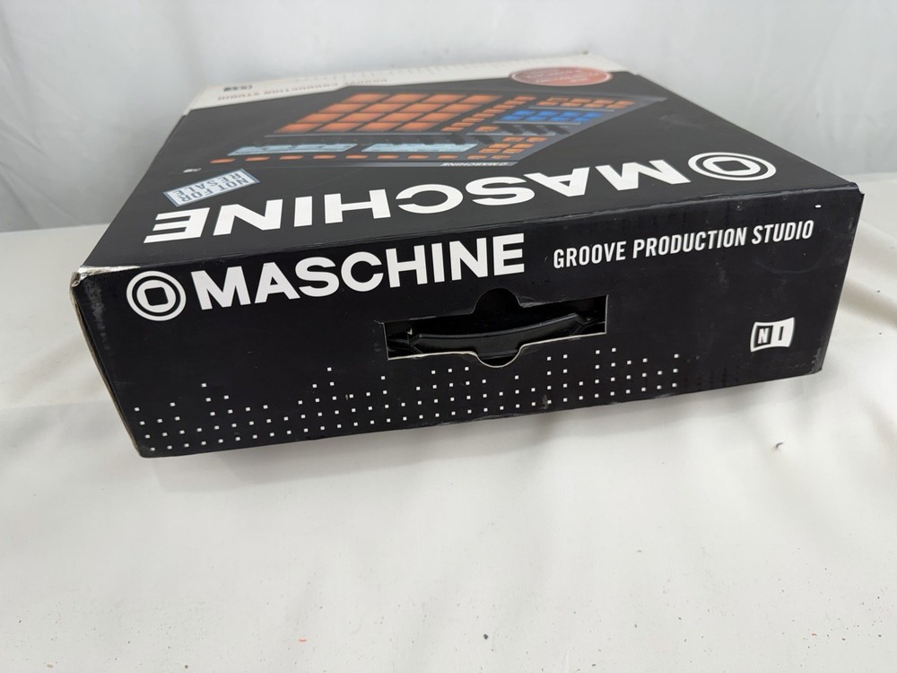 Maschine Groove Production Studio - with Box & book