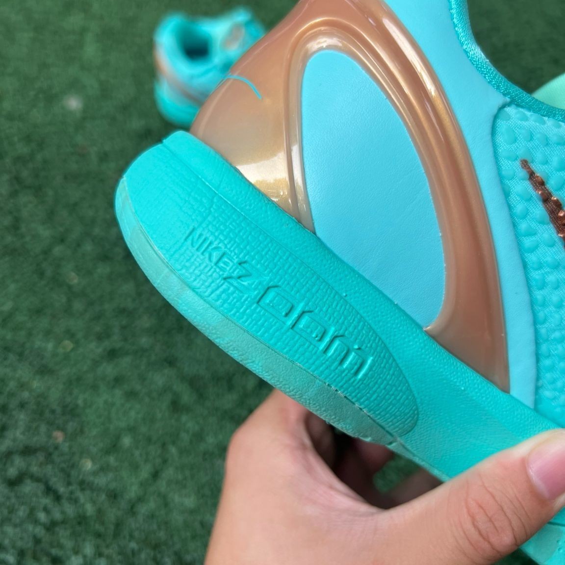 NK Jalen Brunson X NK Zoom Kobe 6 Protro Statue of Liberty IQ5774-300