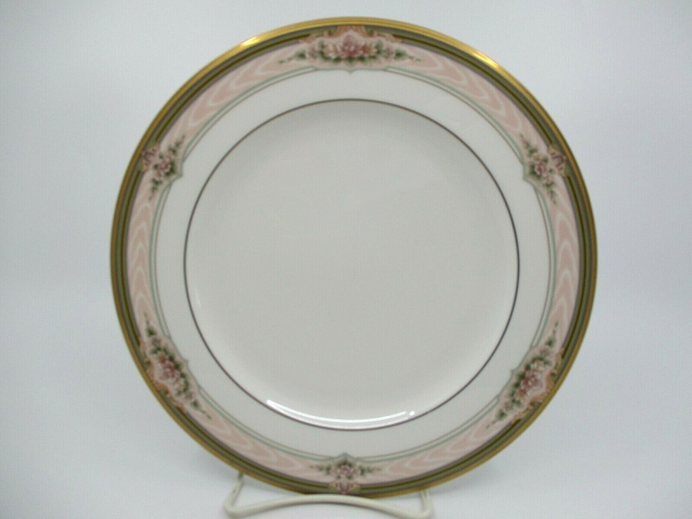 NORITAKE ROMANTICIZE SALAD PLATE - 8 1/2"  0302I