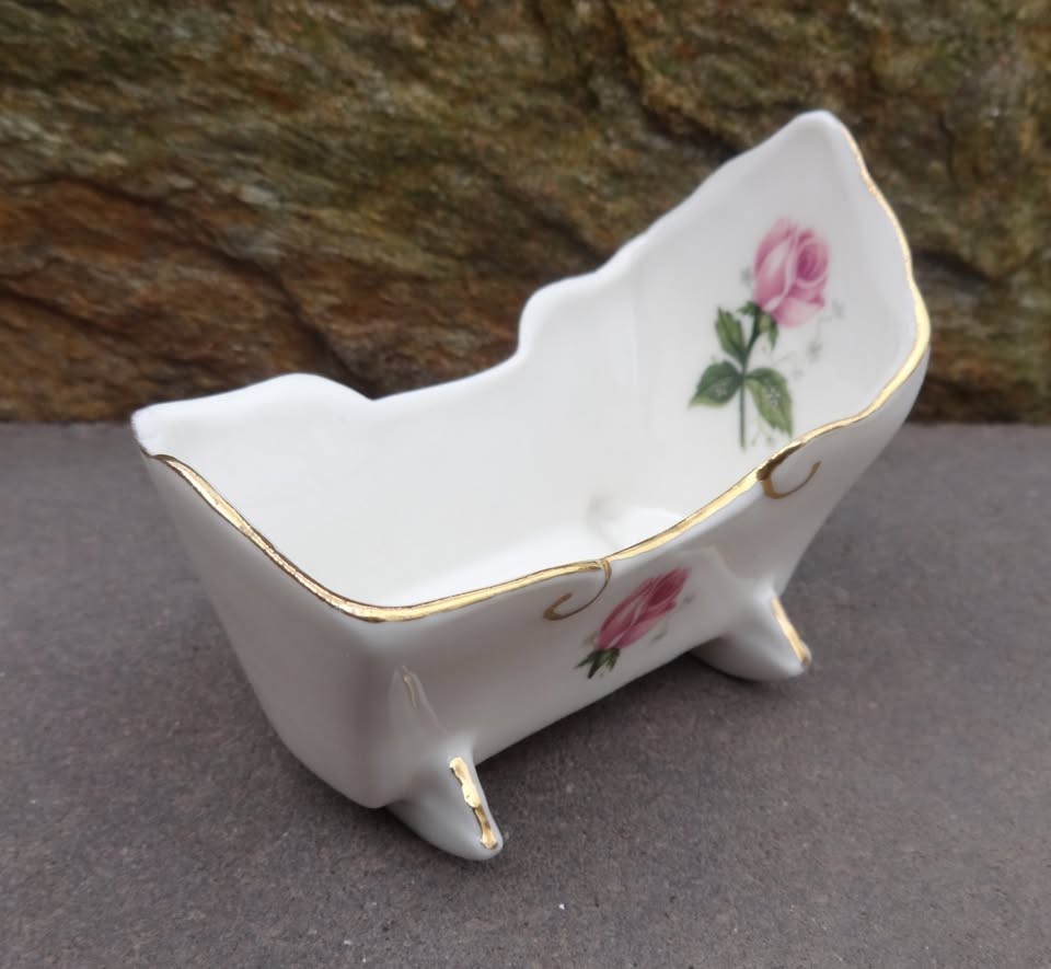 Porcelain Cradle-Shaped Open Salt Dip, Cellar, Dish w/Pink Roses!