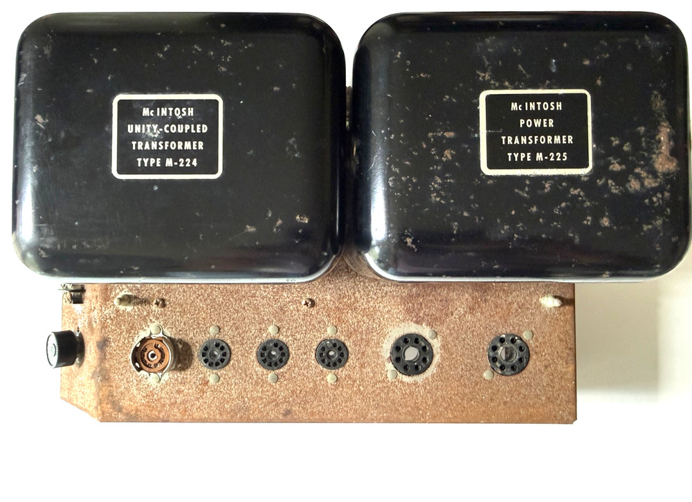 MCINTOSH MC40 EMPTY CHASSIS - AS IS