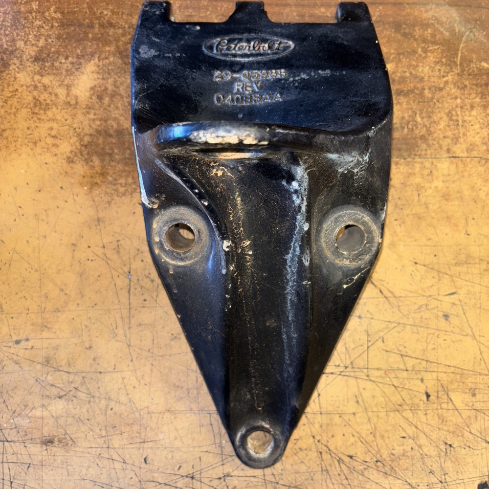 PETERBILT REAR CAB SUPPORT ,MOUNT,   BRACKET  SUSPENSION MOUNT 29 05988