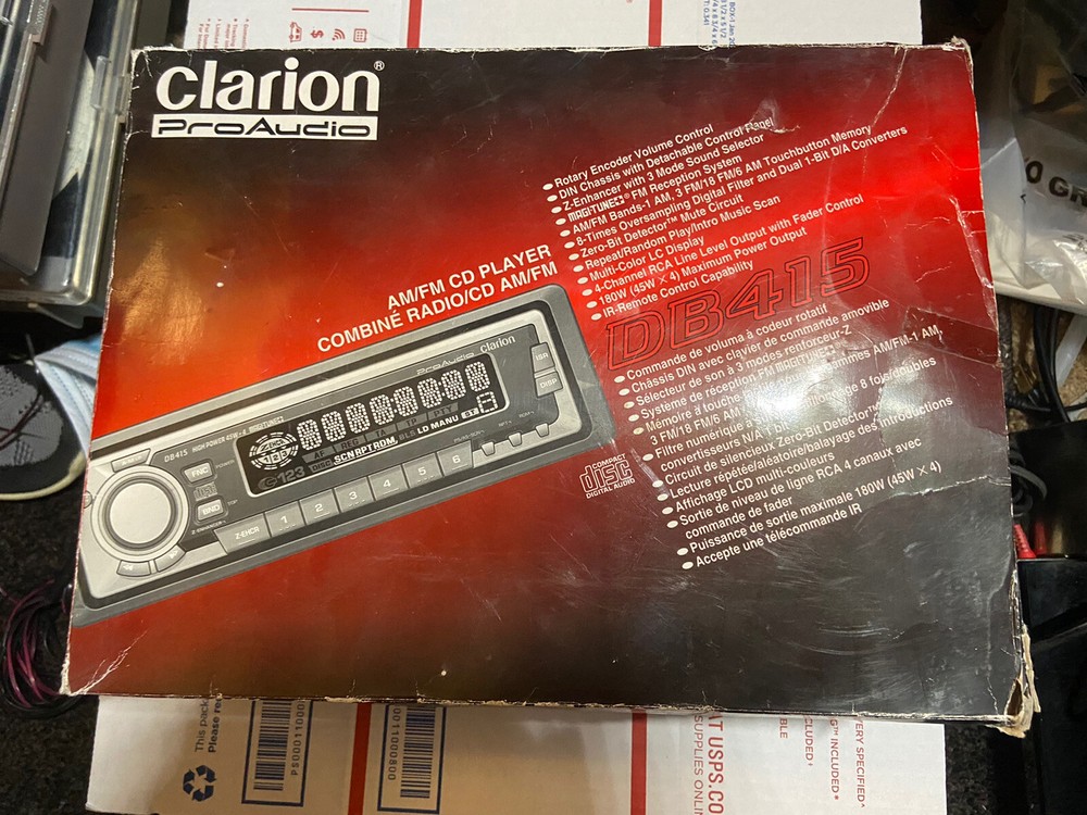 clarion pro audio DB415 Stereo AM/FM CD Player