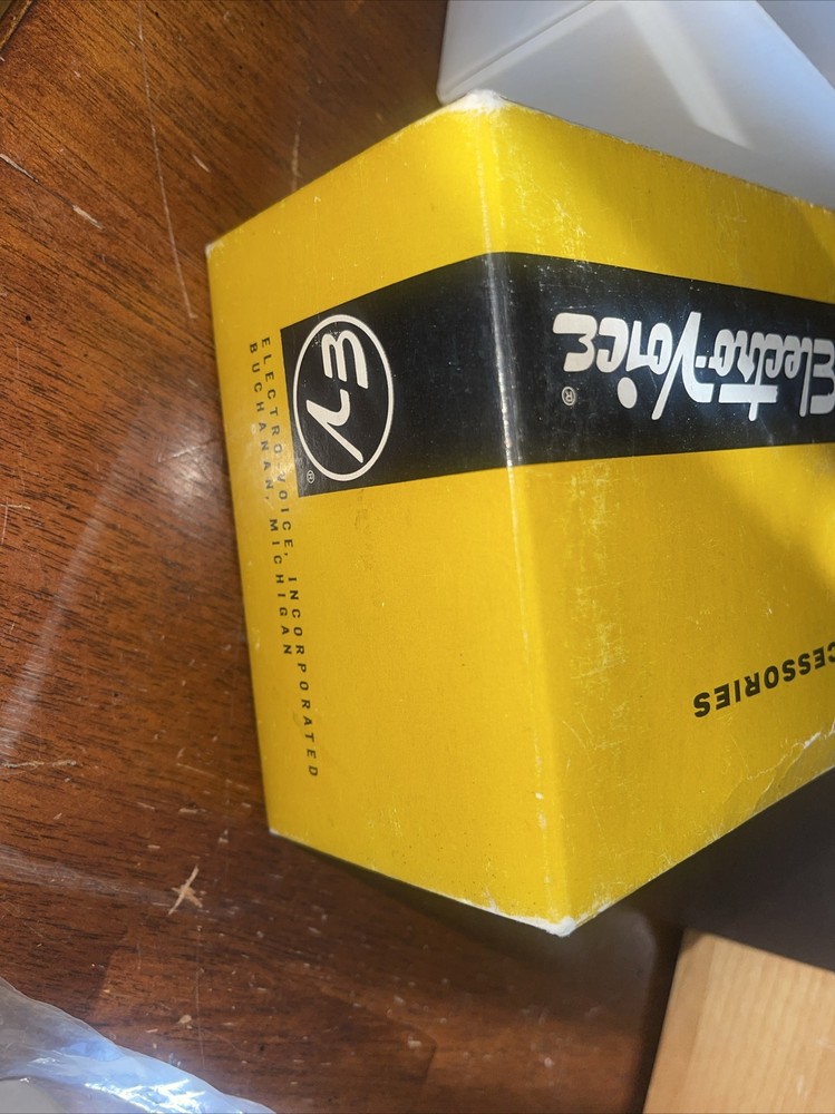 ELECTRO VOICE MODEL 727 Never Used MICROPHONE Nice Condition As Shown