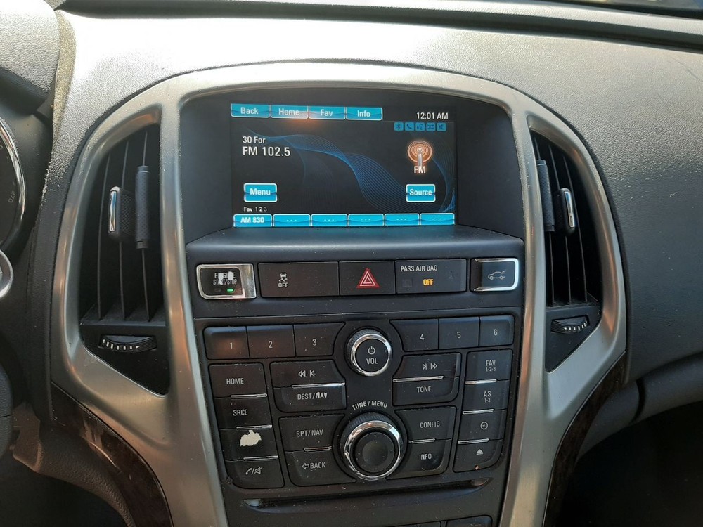 VERANO 2012 High Mounted Stop Light 1066225