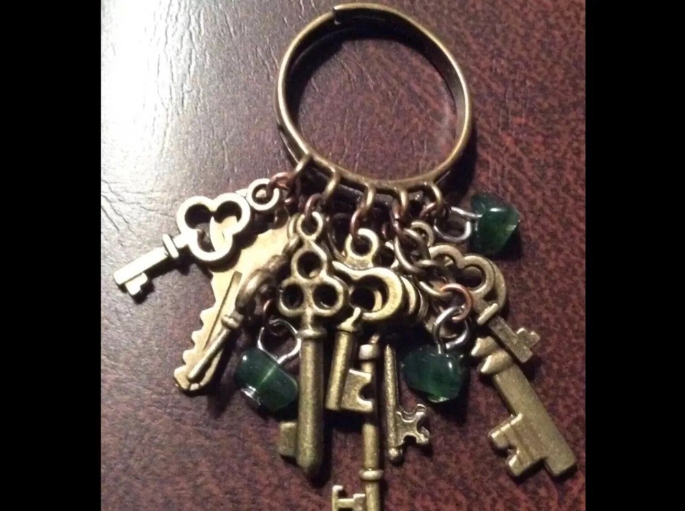 Steampunk Skeleton Keys Dangle Mini Charm Ring