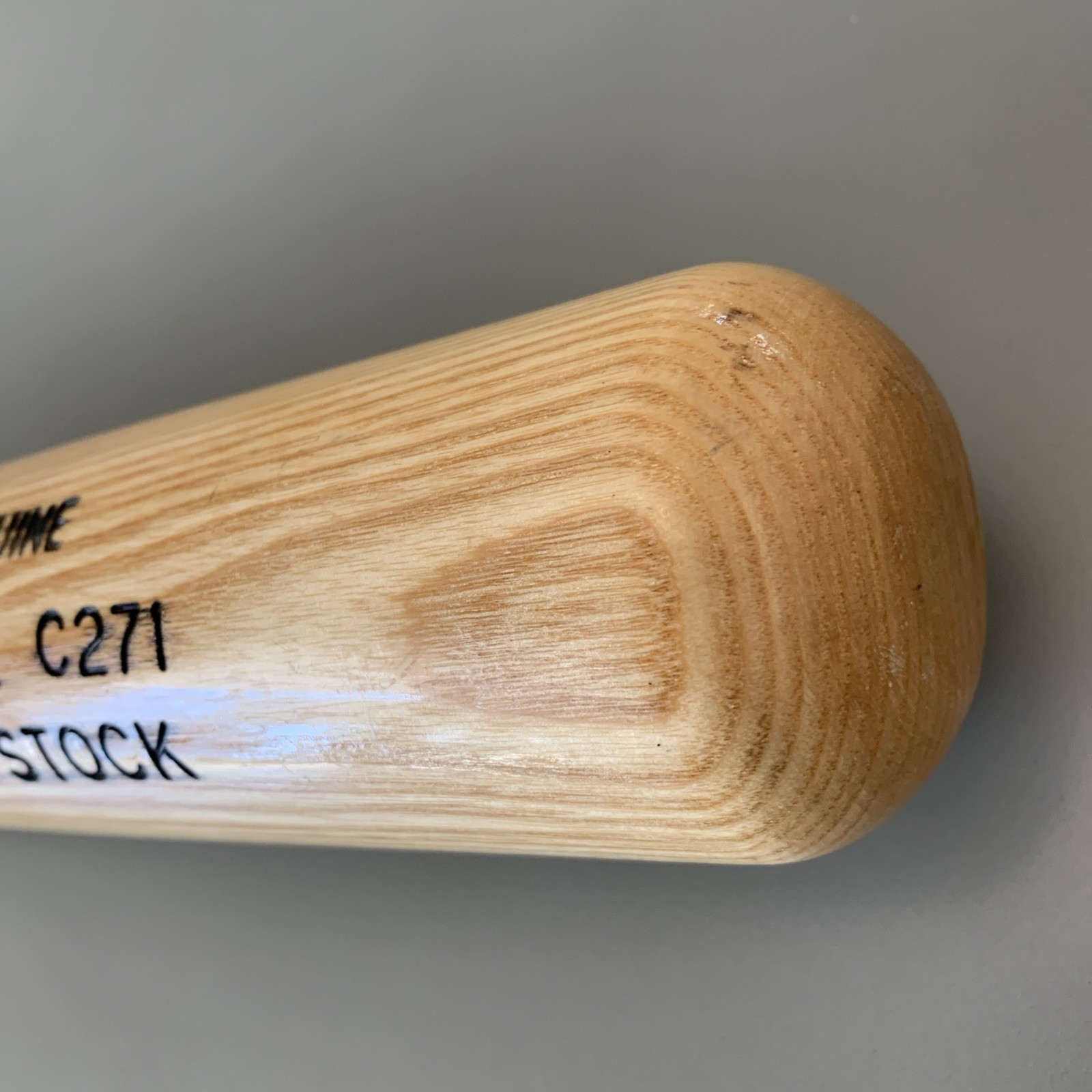 Louisville Slugger 125 Wood Bat Model C271 PRO STOCK 33" ~ 32 oz.