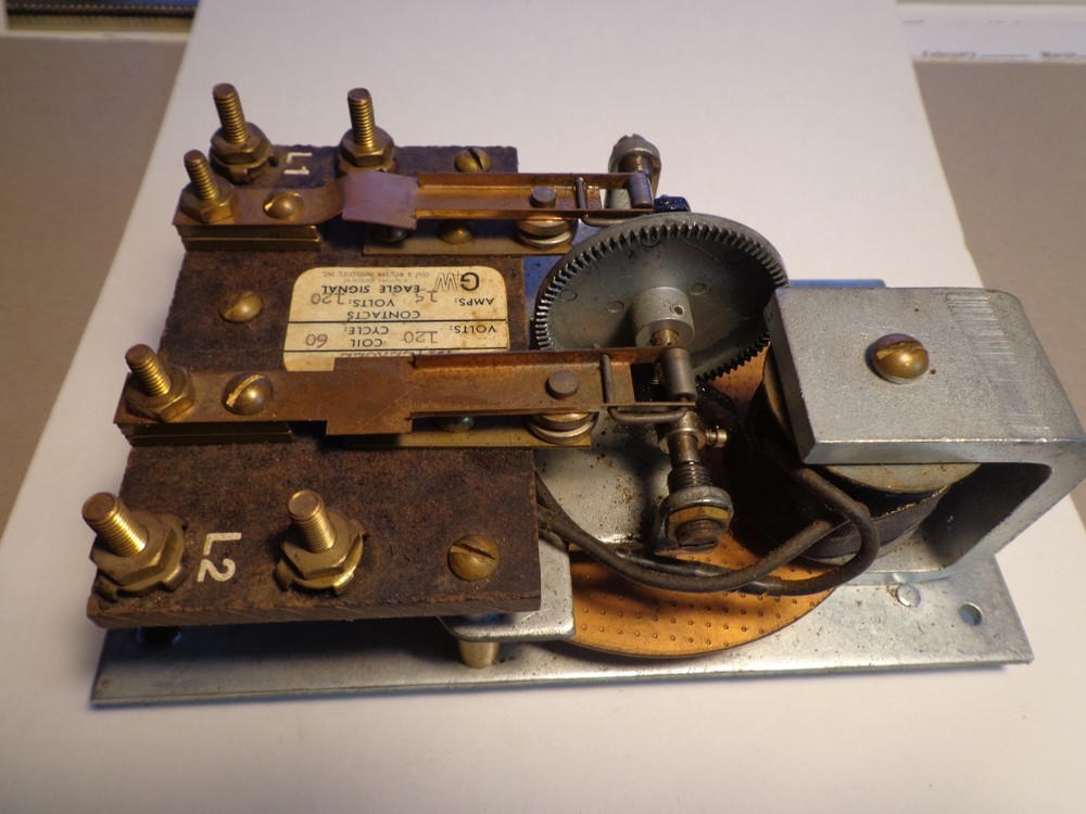 GW EAGLE Signal Switch Coil 120VAC Contact 15A