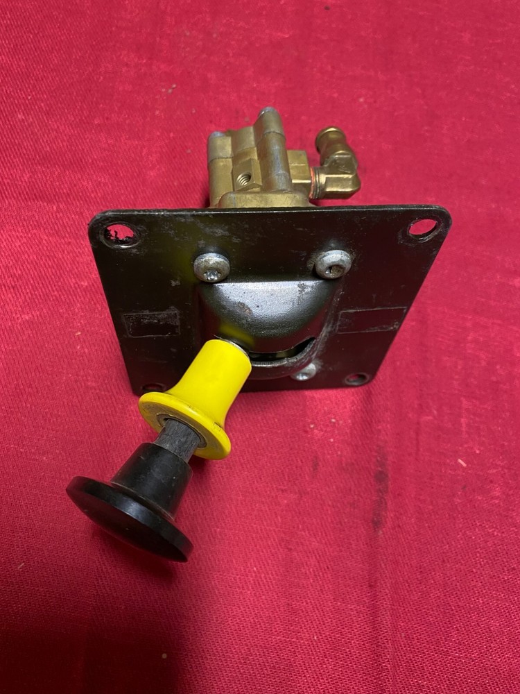 WILLIAMS CONTROL PTO SWITCH, VALVE S/N 070320-650072, 118316B