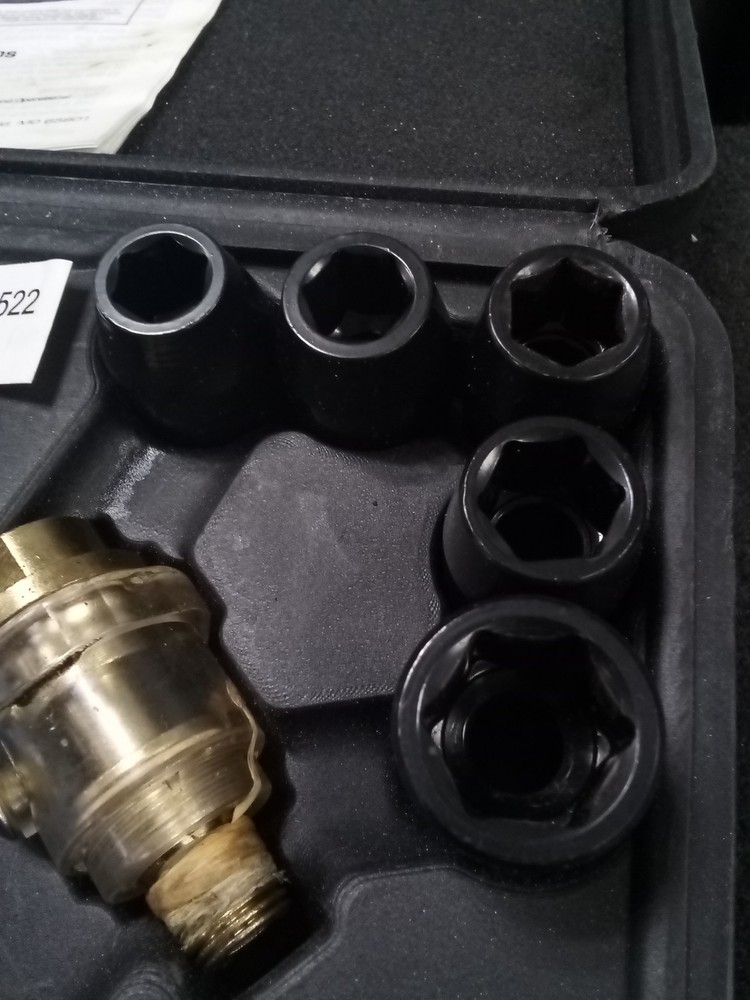 POWER TORQUE 17PC AIR TOOL KIT