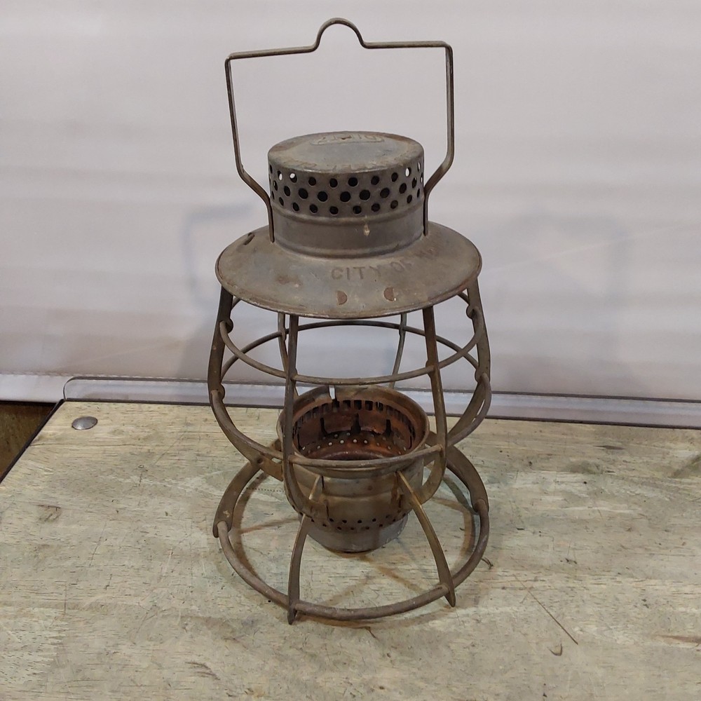 Dietz 39 Steel Clad Lantern - Frame and Ventilator - Surface Rust inside