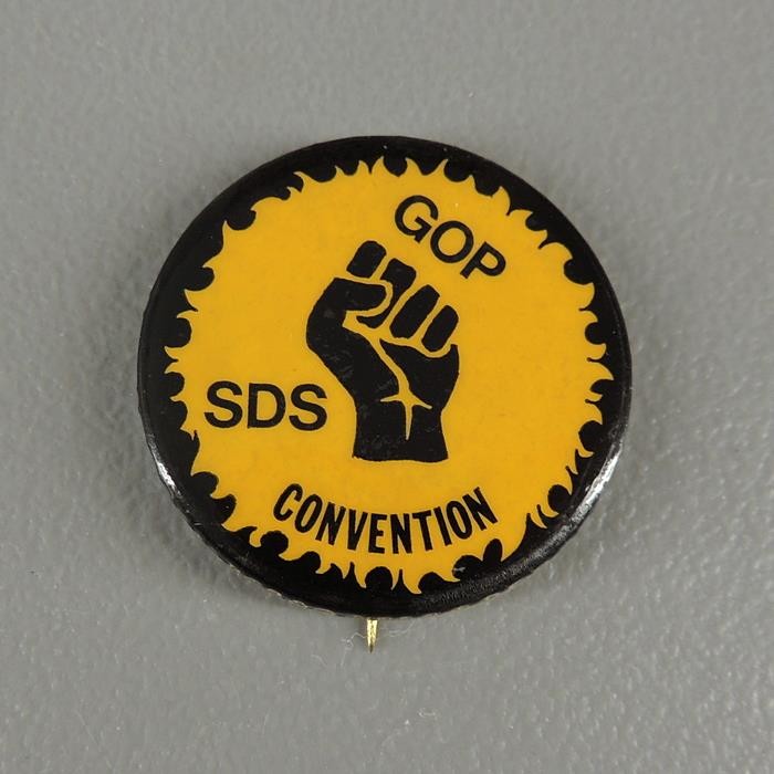 SDS Students for a Democratic Society GOP Convention 1972 Cause Pinback Button