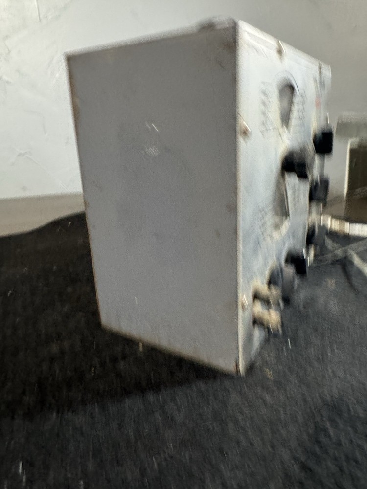 EICO Signal Generator Model 324