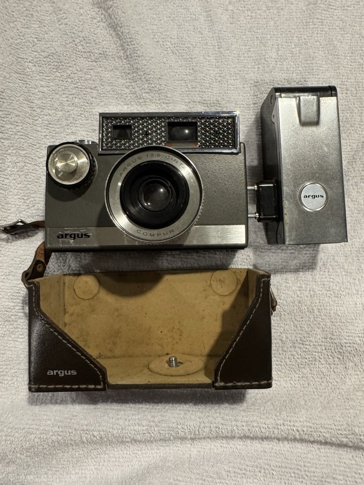 Argus Autronic 35mm Camera Silver Black with Case & Flash Attachment