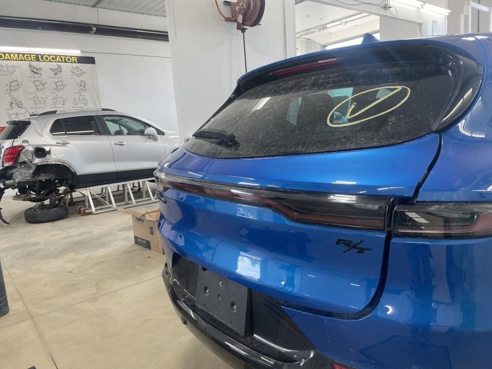 Complete Console Front Floor Fits 23-25 HORNET 963310