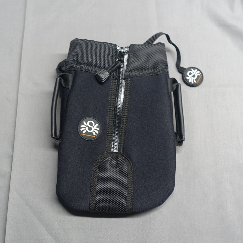 Spider Medium Lens Pouch- black
