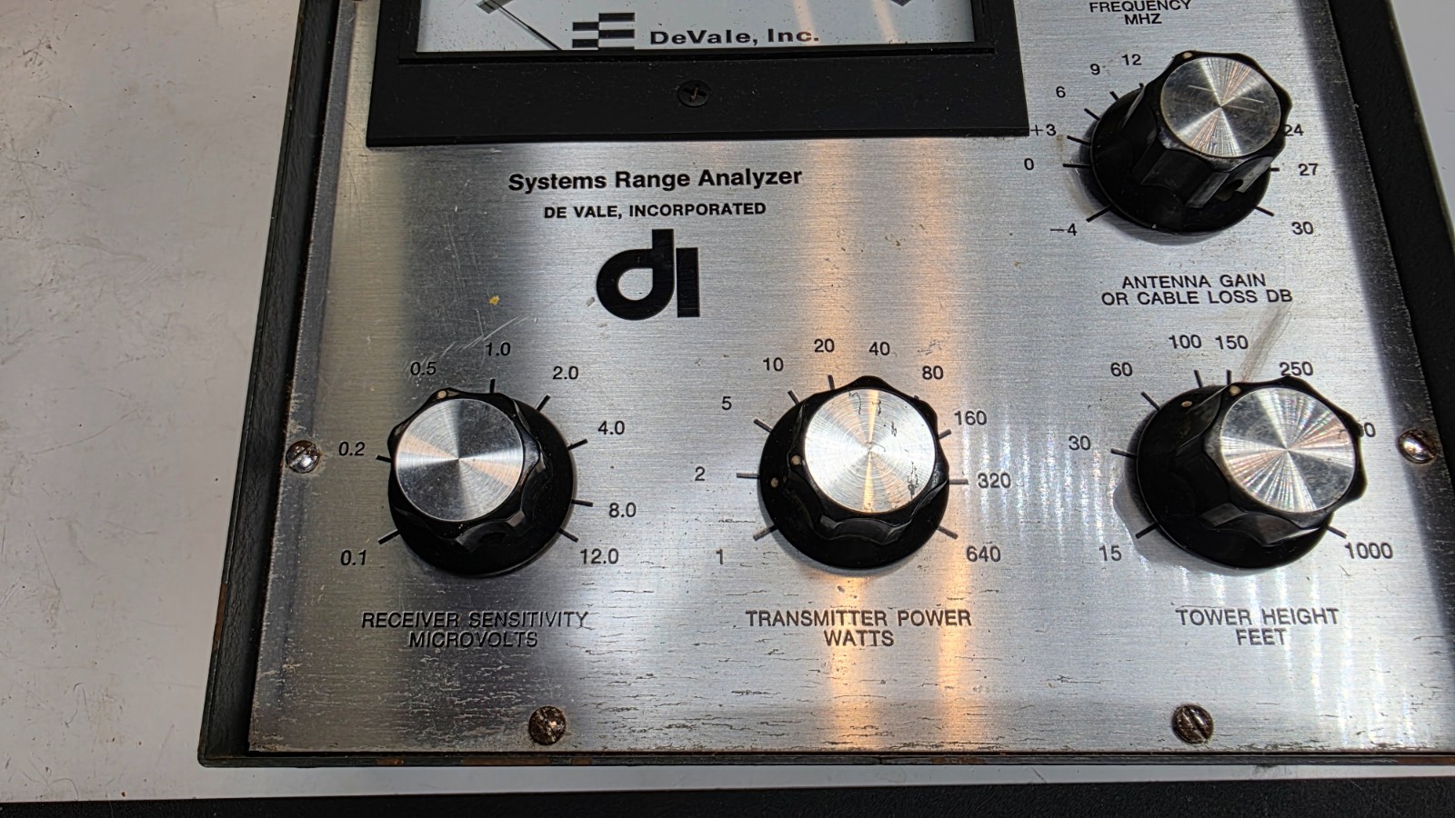 DeVale Inc Systems Rnage Analyzer vintage Radio HAM AM FM CB electronics kit