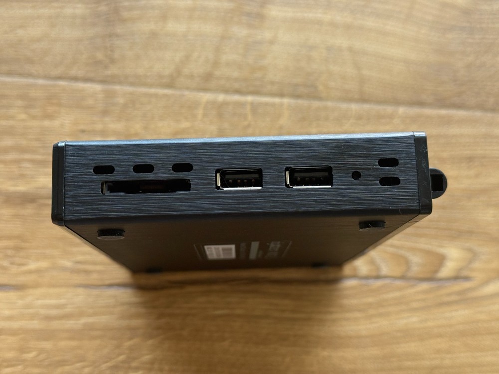 Digistream X2 Streamer with Remote, Requires Knowledge to Configure Tested Works