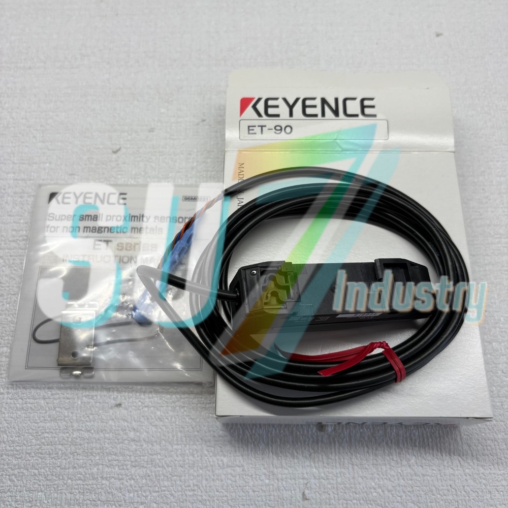 Keyence ET-90 sensor amplifier # 1pcs New In Box