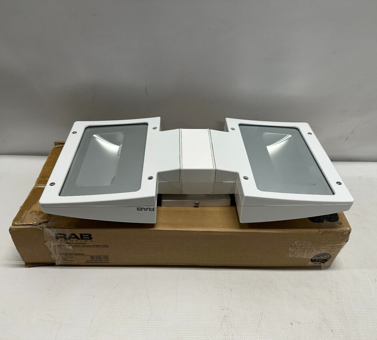 2 QTY Rab Lighting Aluminum Ceiling Light White 52W 120 to 277v 5100K 5519lm