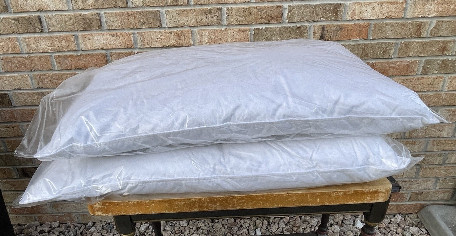 Two DOWNLITE Feather Down Hospitality PC10003 5/95 Soft/Medium 230 Thread