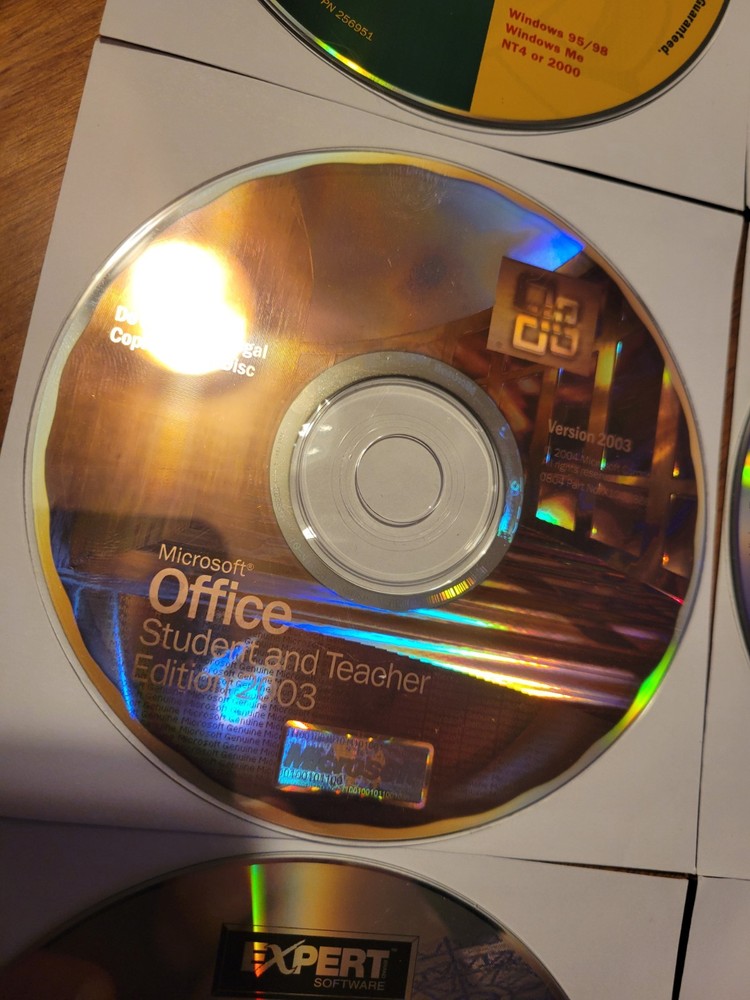 12 - Vintage Computer PC CD-ROM Software Loose Discs - Microsoft Quickbooks More