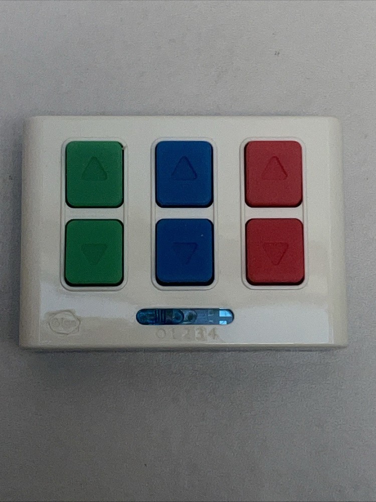 THAMES & KOSMOS REMOTE CONTROL MACHINES SPACE EXPLORER PARTS REMOTE CONTROL BOX